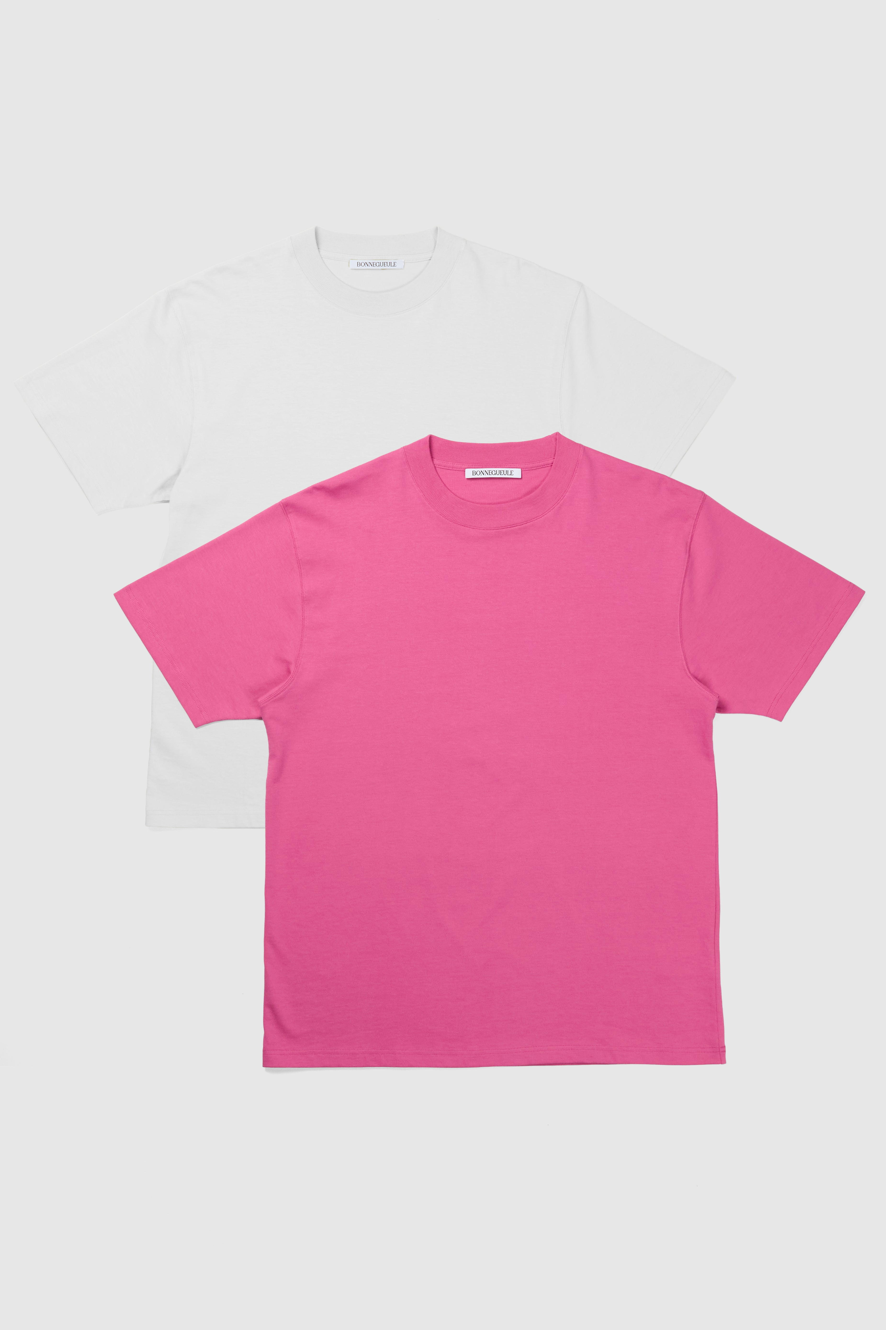 Oregon T-Shirt in White and Fuchsia set
