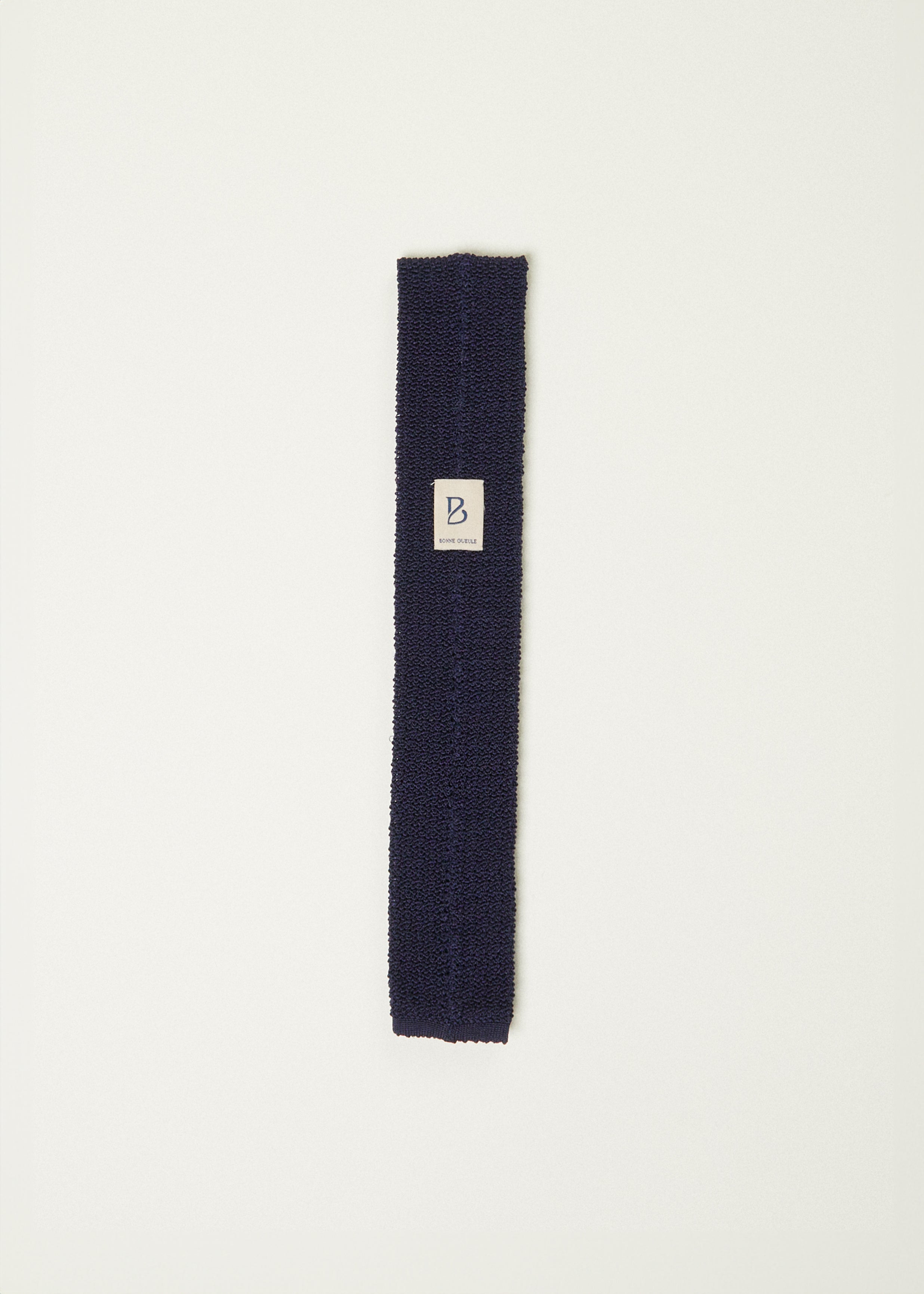 Crispy tie in navy